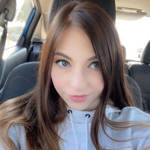 Meet your Posher, Zoie